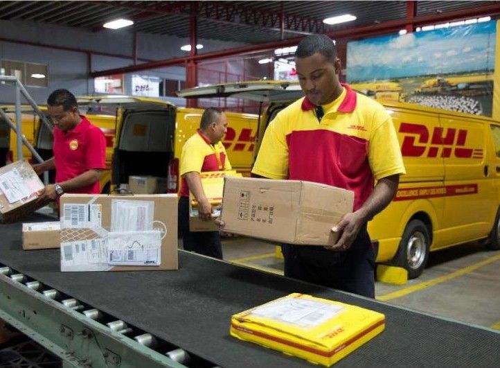 DHL Express Service